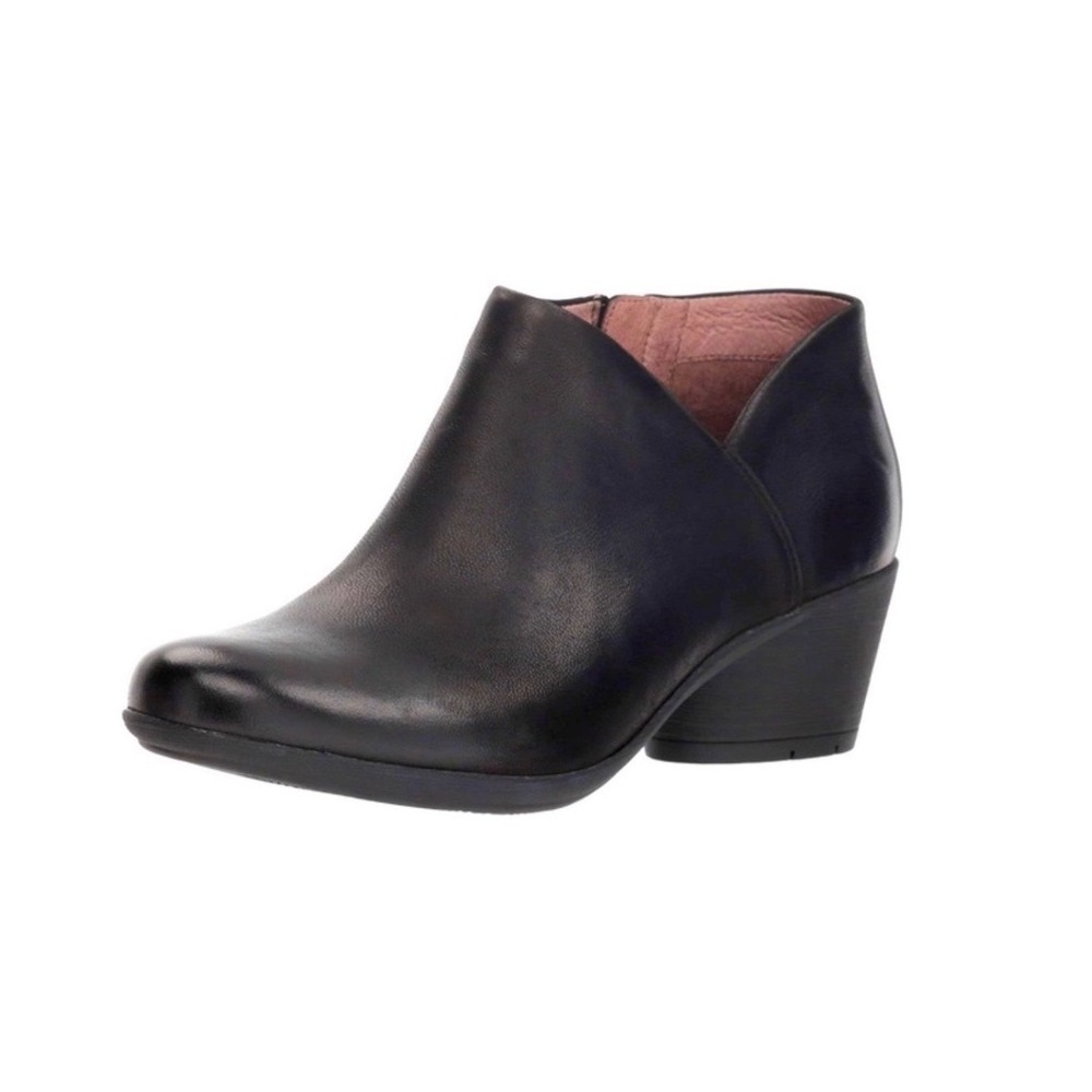 Dansko Women's Raina Leather Bootie Size 38 US 7.5-8
